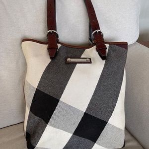Burberry Brown Mega Check Canvas Victoria Tote Bag EUC